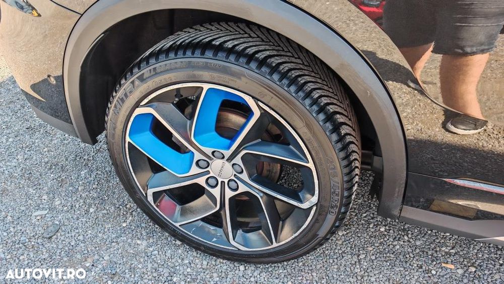 Lynk&Co 01 - 39