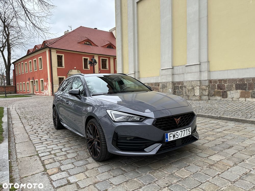 Cupra Leon 2.0 TSI DSG VZ - 2