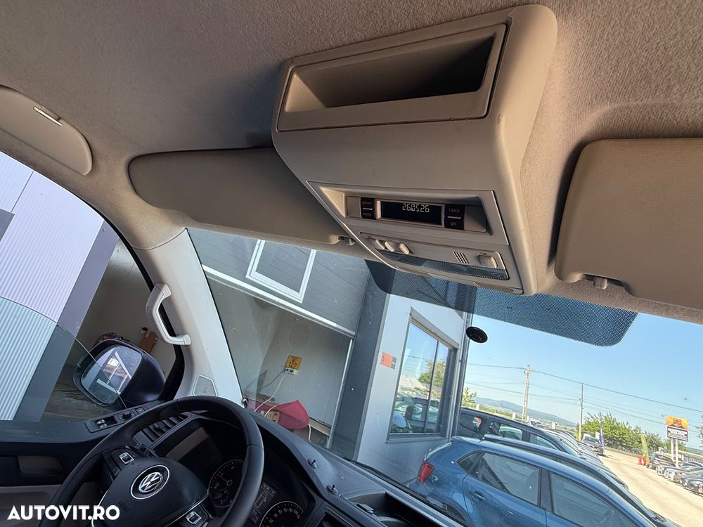 Volkswagen Transporter - 9