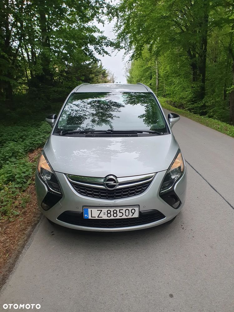 Opel Zafira - 2