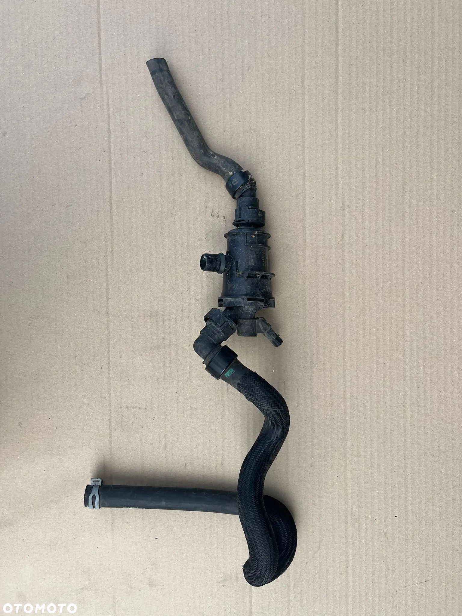 Termostat Pompa obiegu wody Przewód chłodnicy wody Renault Dacia 212002893R - 1