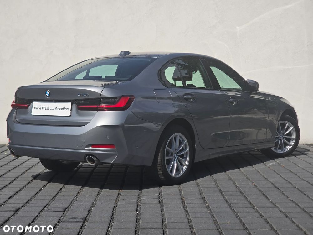 BMW Seria 3 318i - 7