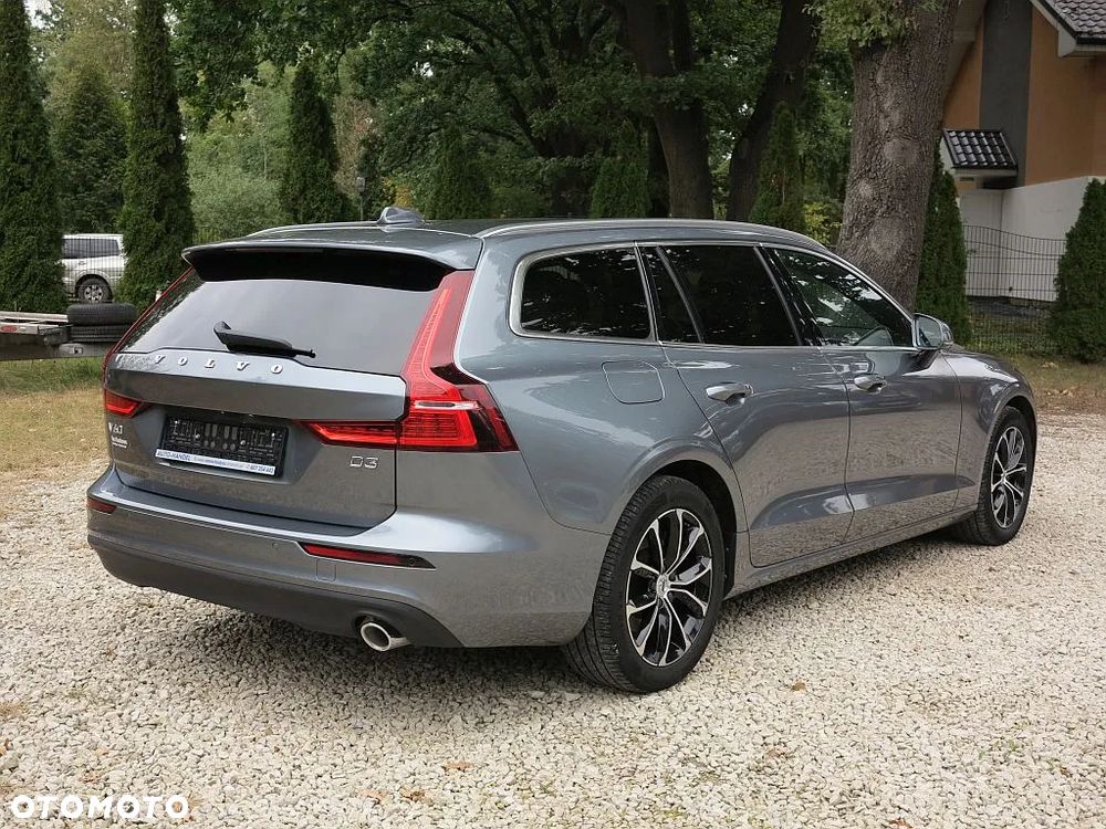Volvo V60 D3 Momentum - 8