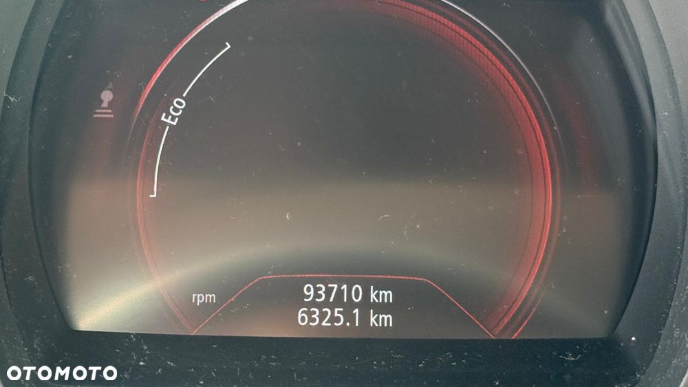 Renault Megane ENERGY TCe 100 LIFE - 9
