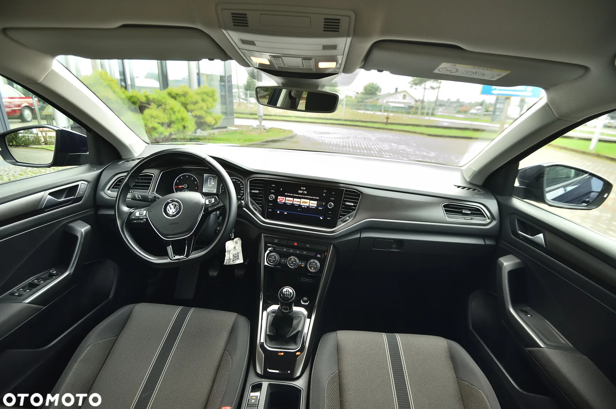 Volkswagen T-Roc 1.0 TSI Style - 38