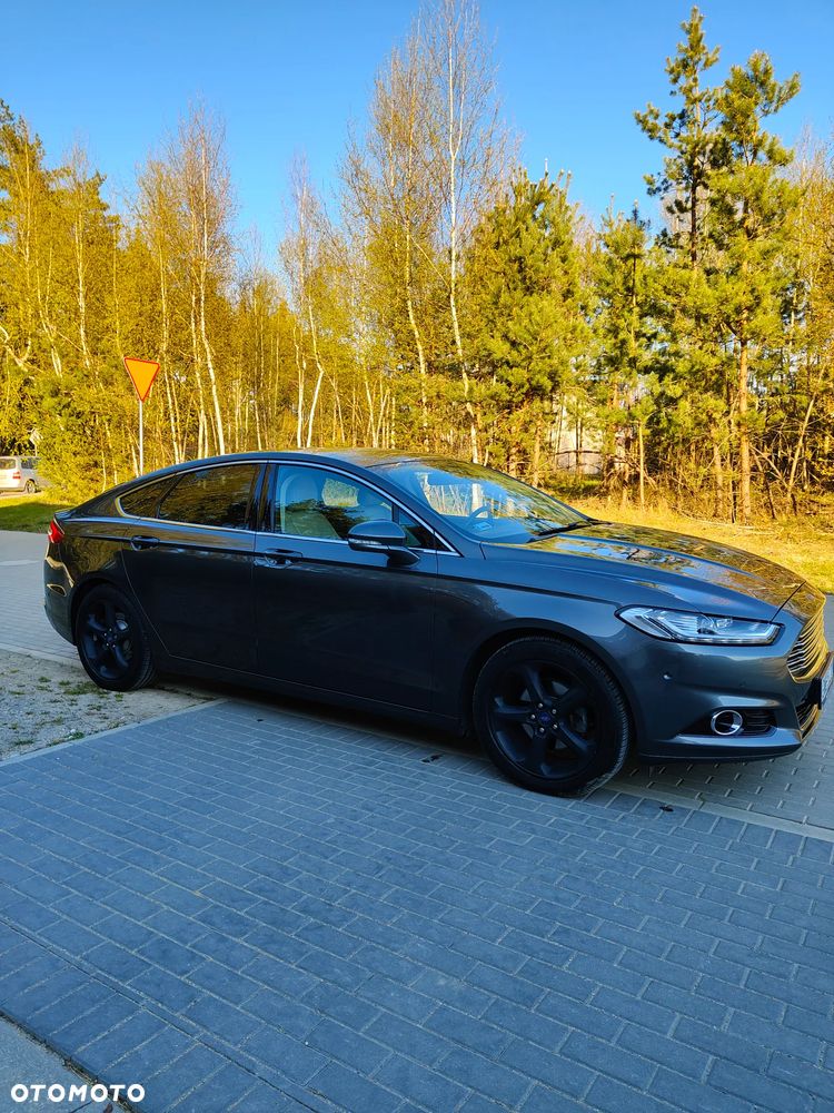 Ford Mondeo 2.0 TDCi Bi-Turbo Titanium PowerShift - 2