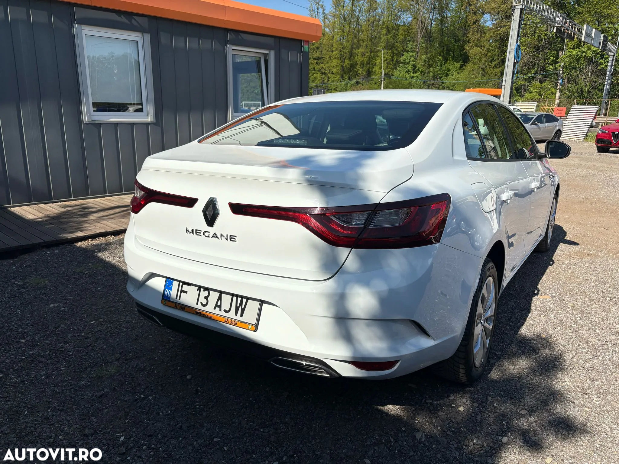 Renault Megane TCE 114 GPF Life - 3