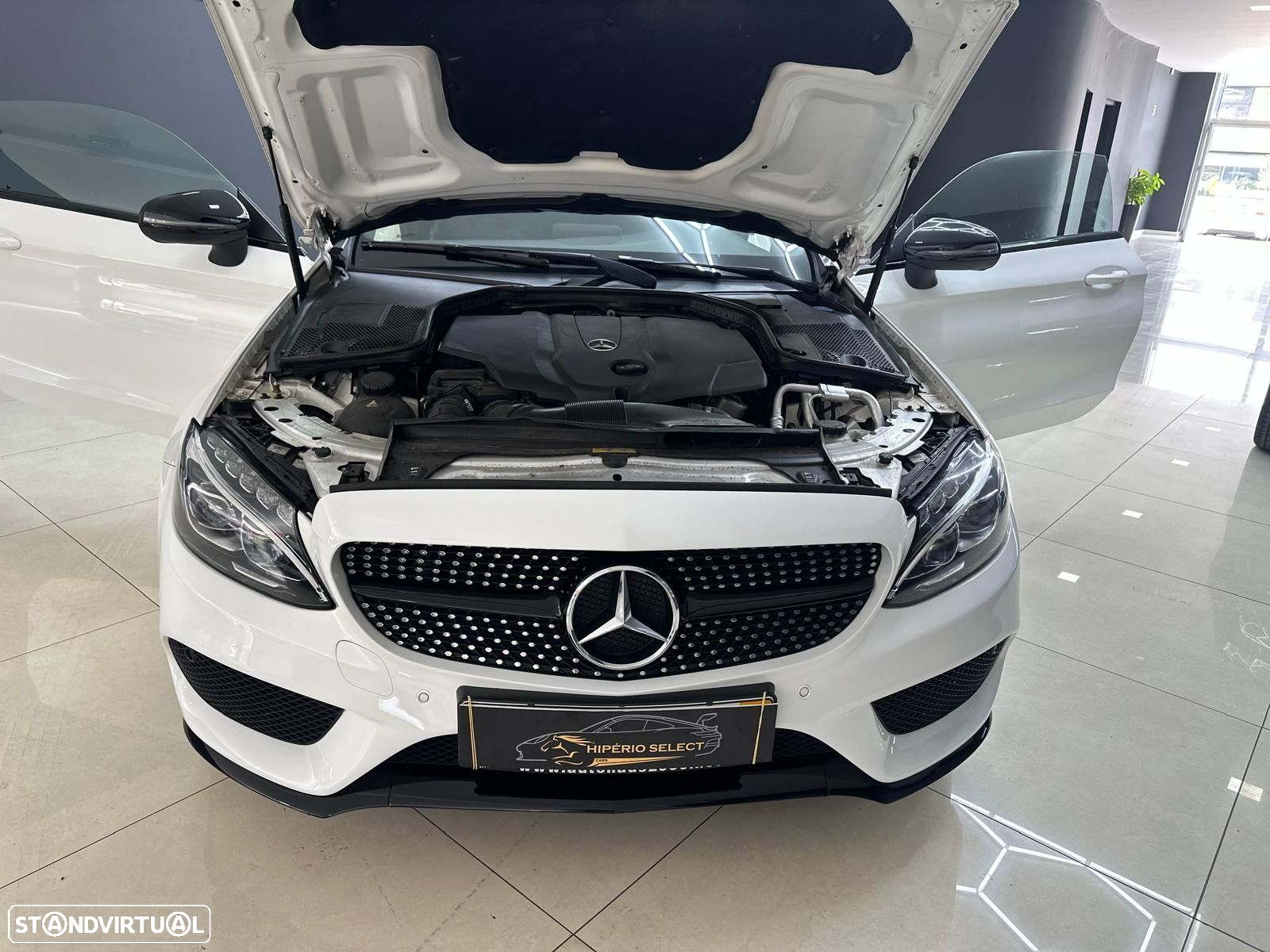 Mercedes-Benz C 250 d Coupe 9G-TRONIC AMG Line - 32