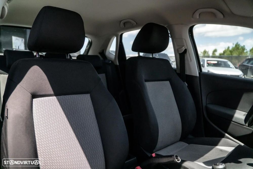 VW Polo 1.6 TDI Confortline - 20