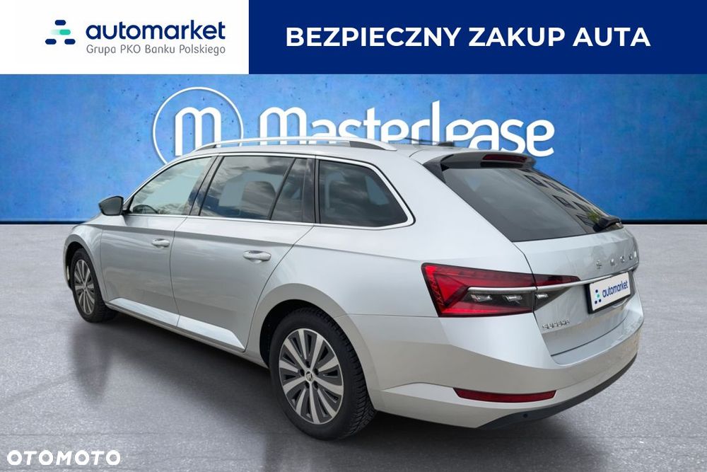 Skoda Superb 2.0 TDI SCR Style DSG - 8