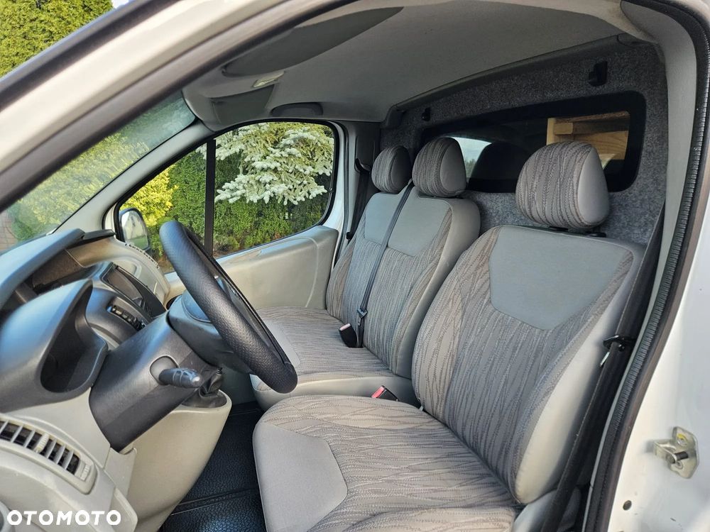 Renault Trafic - 13