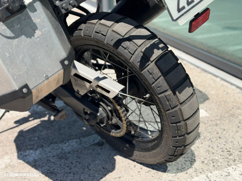 Yamaha Ténéré 700 c/ Akrapovic - 14