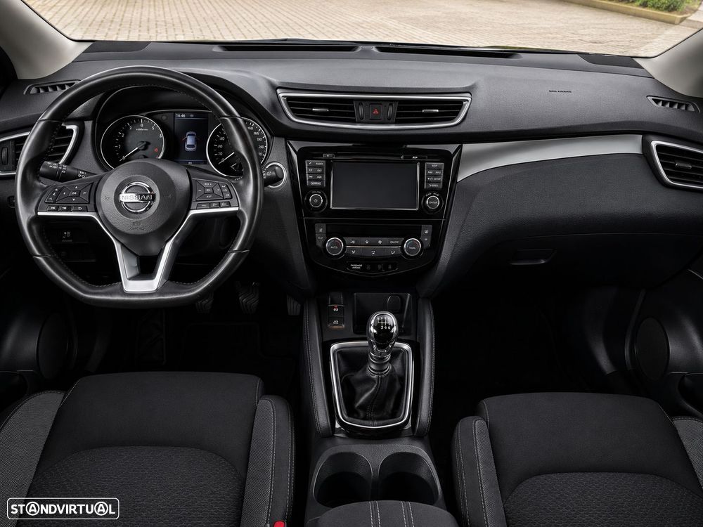 Nissan Qashqai 1.5 dCi Tekna Premium - 10