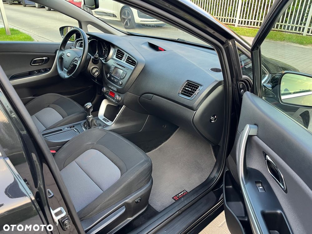 Kia Ceed 1.6 GDI XL - 22