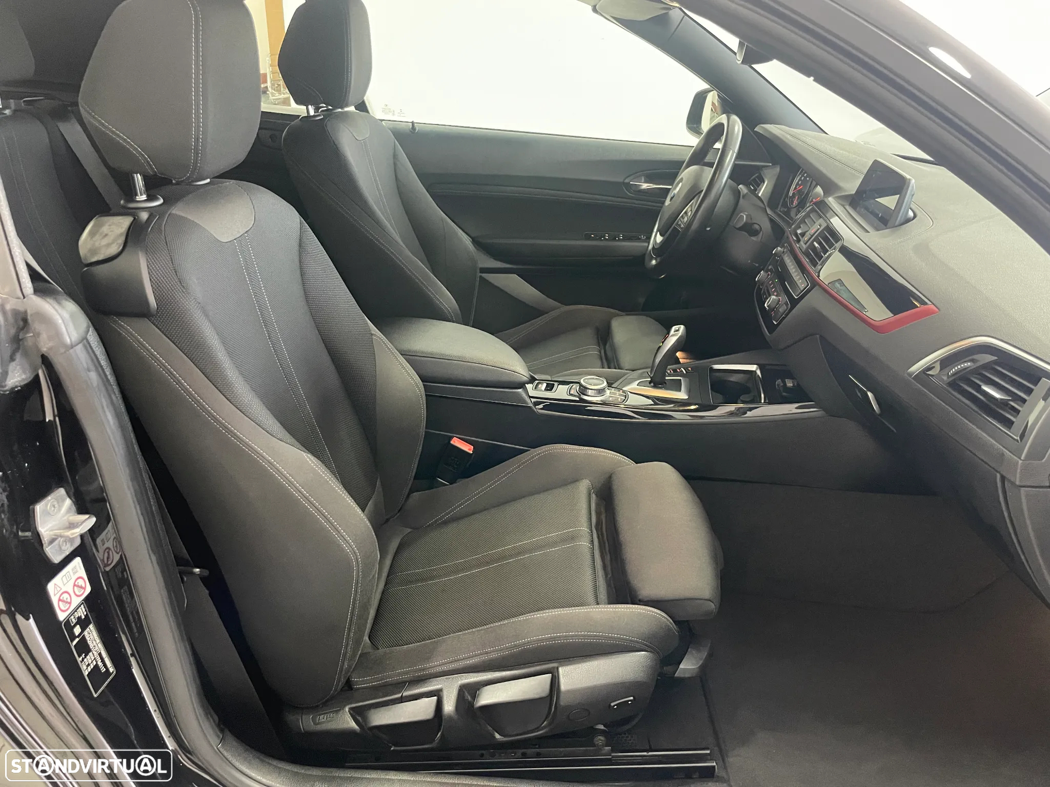 BMW 218 d Cabrio Line Sport Auto - 14