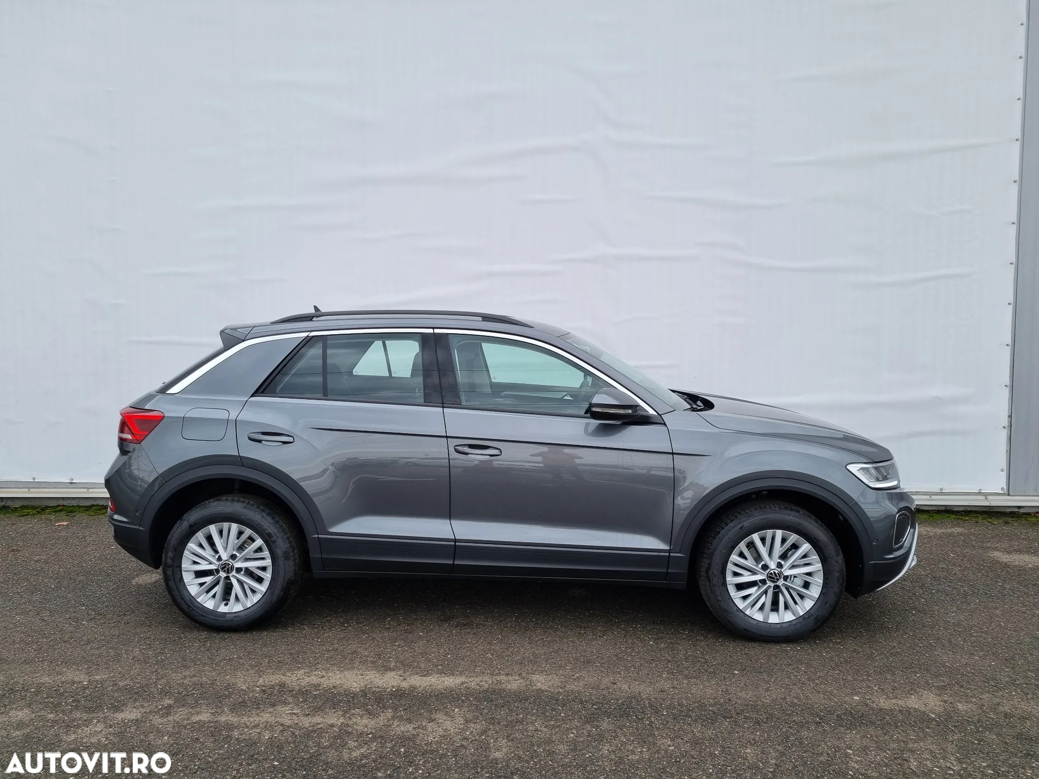 Volkswagen T-ROC 1.0 TSI Life - 4