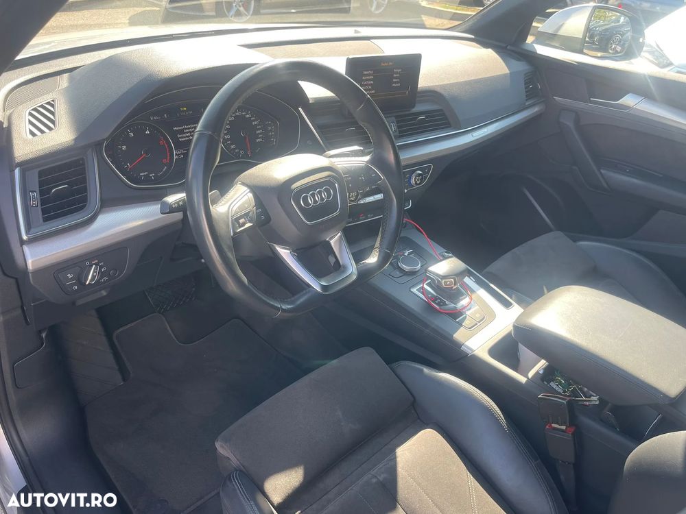 Audi Q5 2.0 40 TDI quattro S tronic Sport - 11