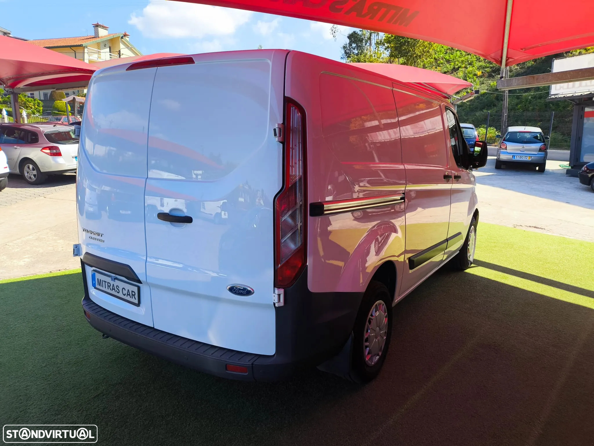 Ford Transit Custom | 2.2 TDCI | 125 Cv - 6