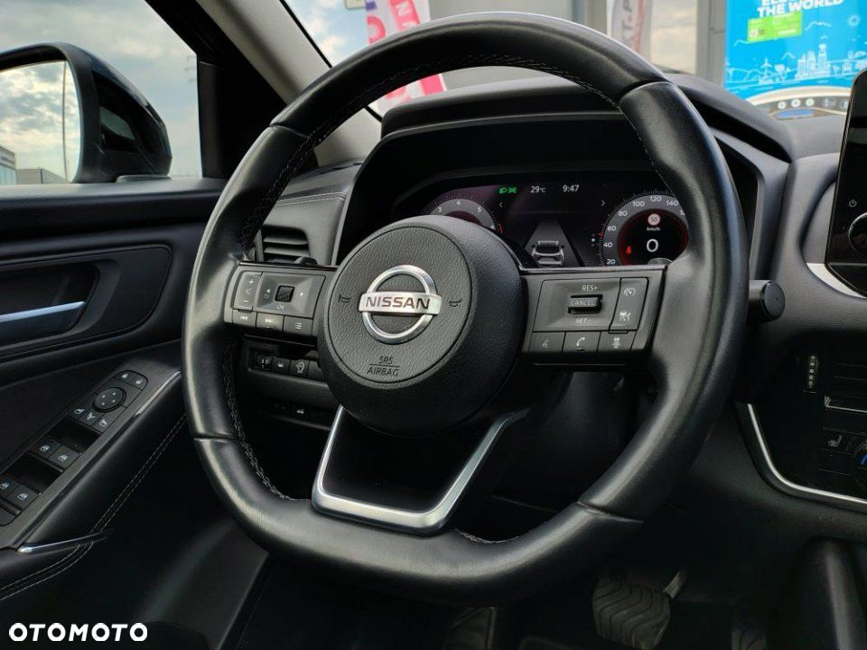 Nissan Qashqai 1.3 DIG-T N-Connecta DCT - 18