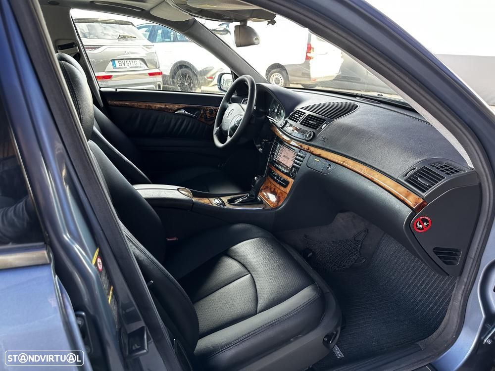 Mercedes-Benz E 270 - 36