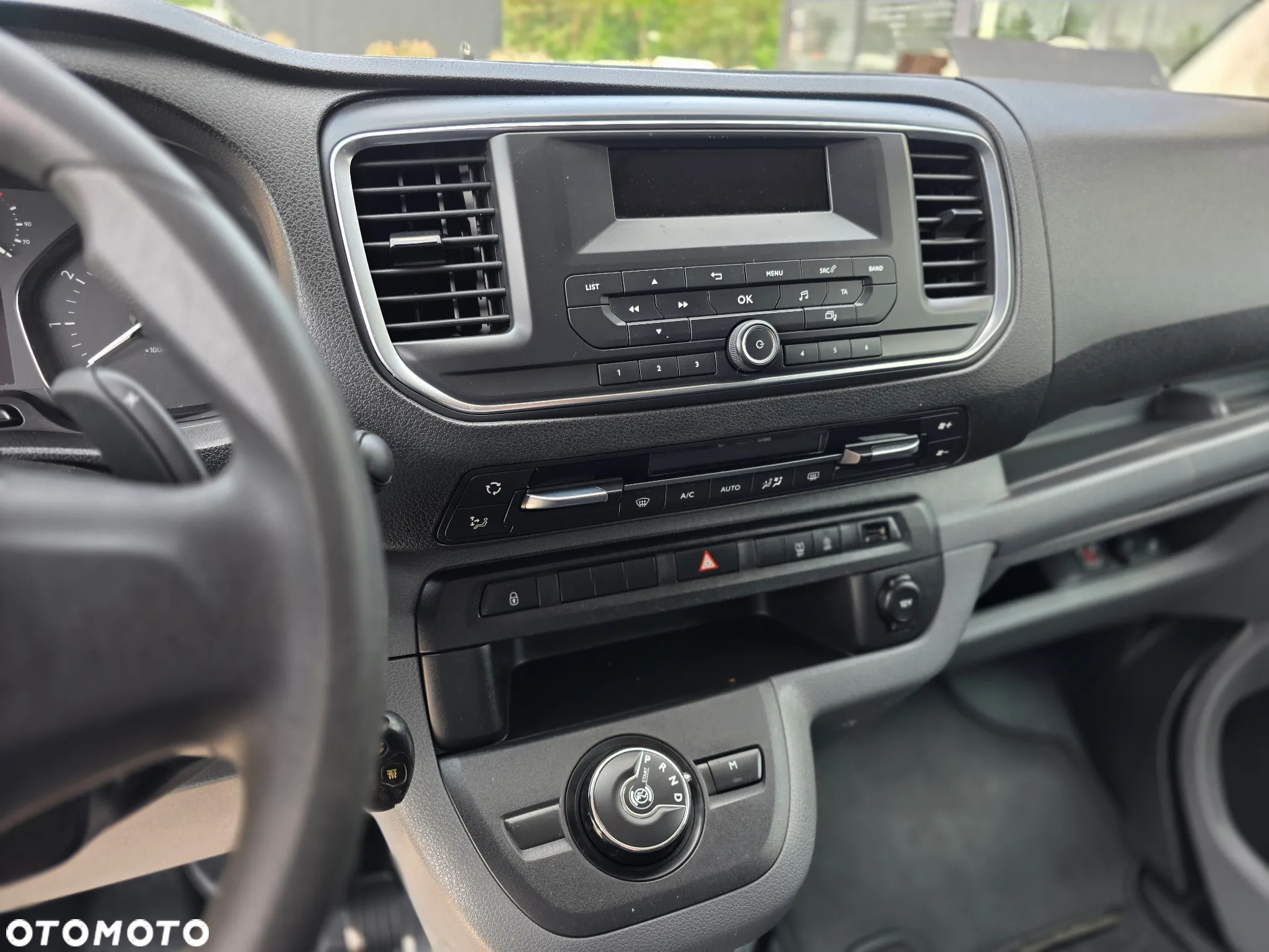 Toyota ProAce Kombi 2.0 D-4D Long 2,8t - 32