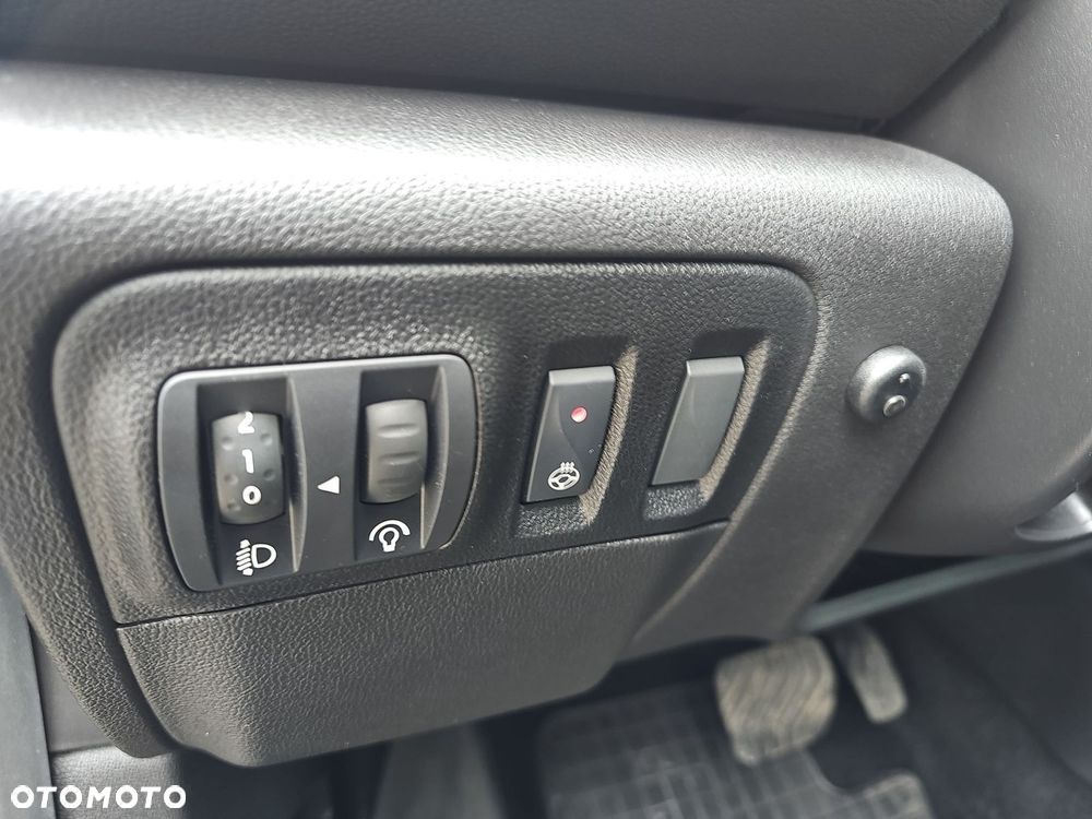 Renault Megane 1.3 TCe FAP Intens EDC - 17