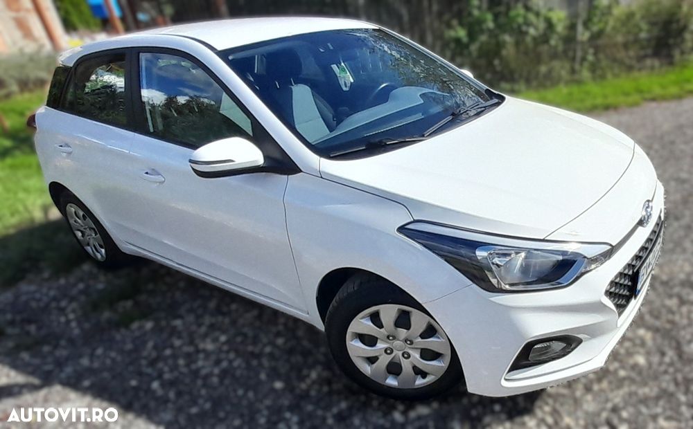 Hyundai i20 1.2 L 84CP 5DR Comfort - 6