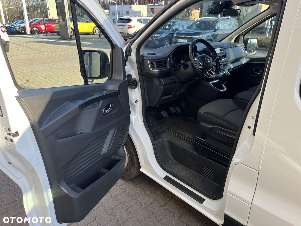 Renault trafic - 10