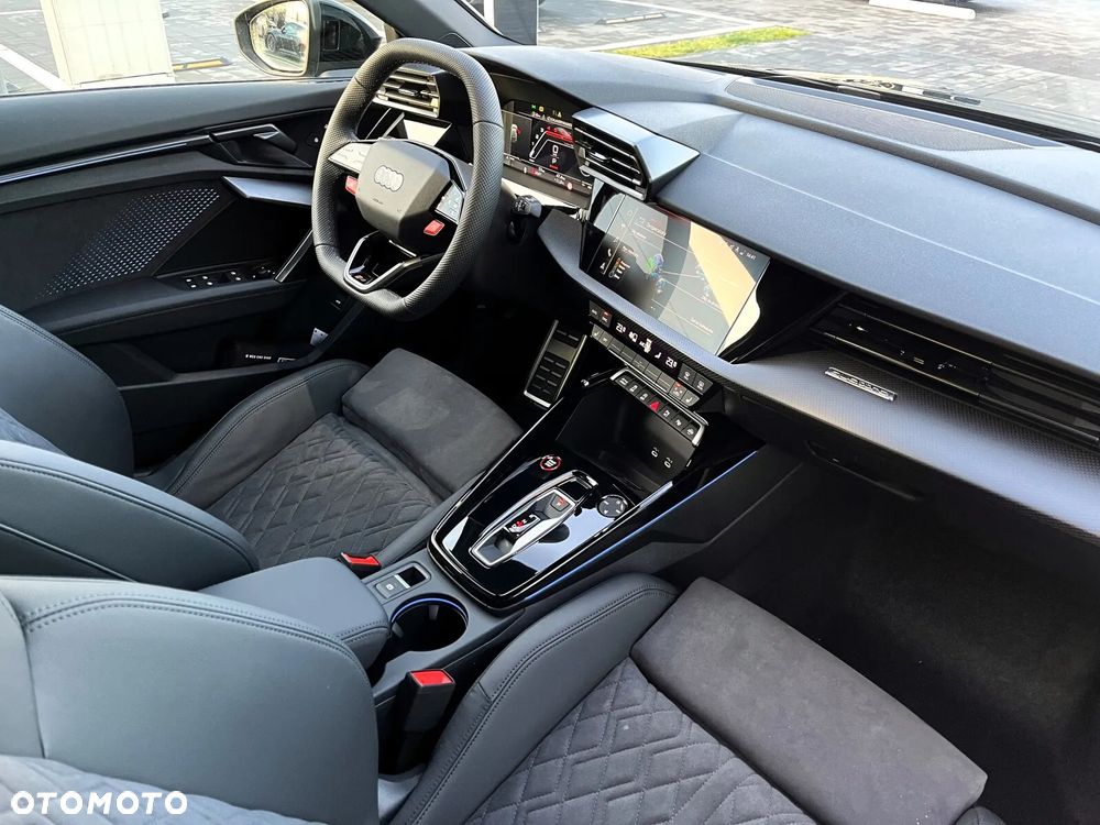 Audi RS3 Sportback - 12