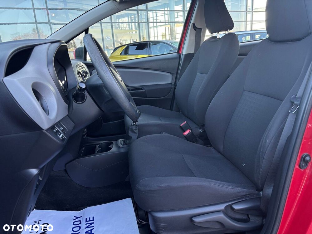 Toyota Yaris 1.5 Active - 12