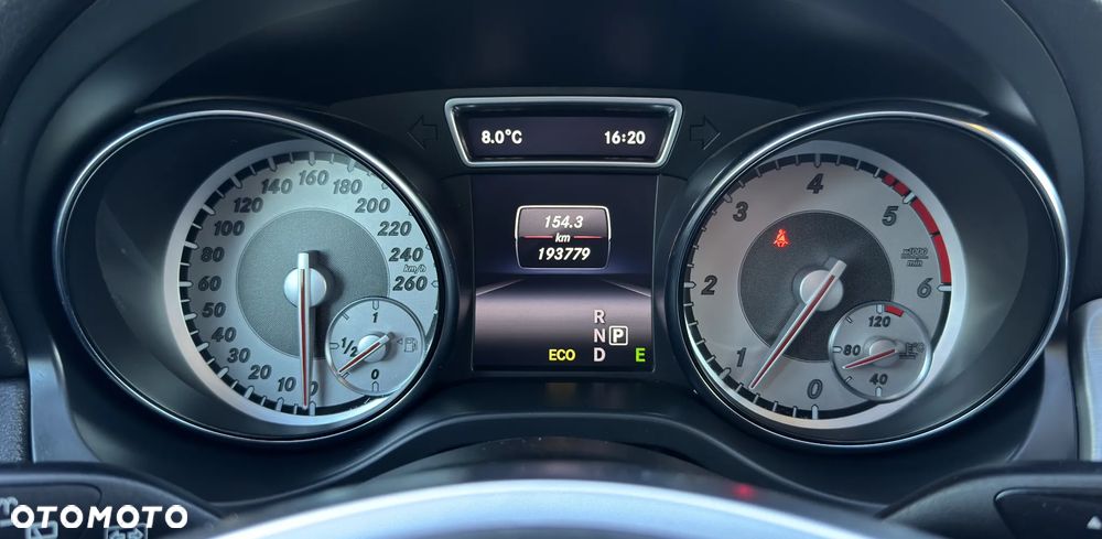 Mercedes-Benz GLA 2015