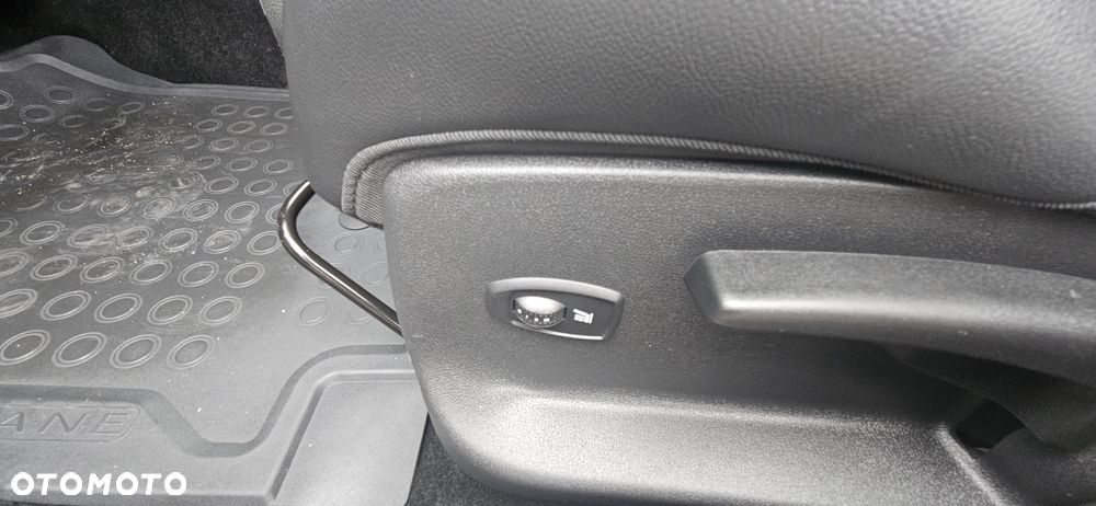 Renault Megane TCe 220 Start & Stop GTline 220 - 24