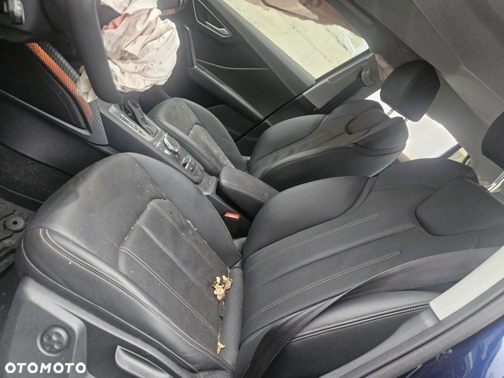 Audi Q2 35 TFSI S tronic design - 27