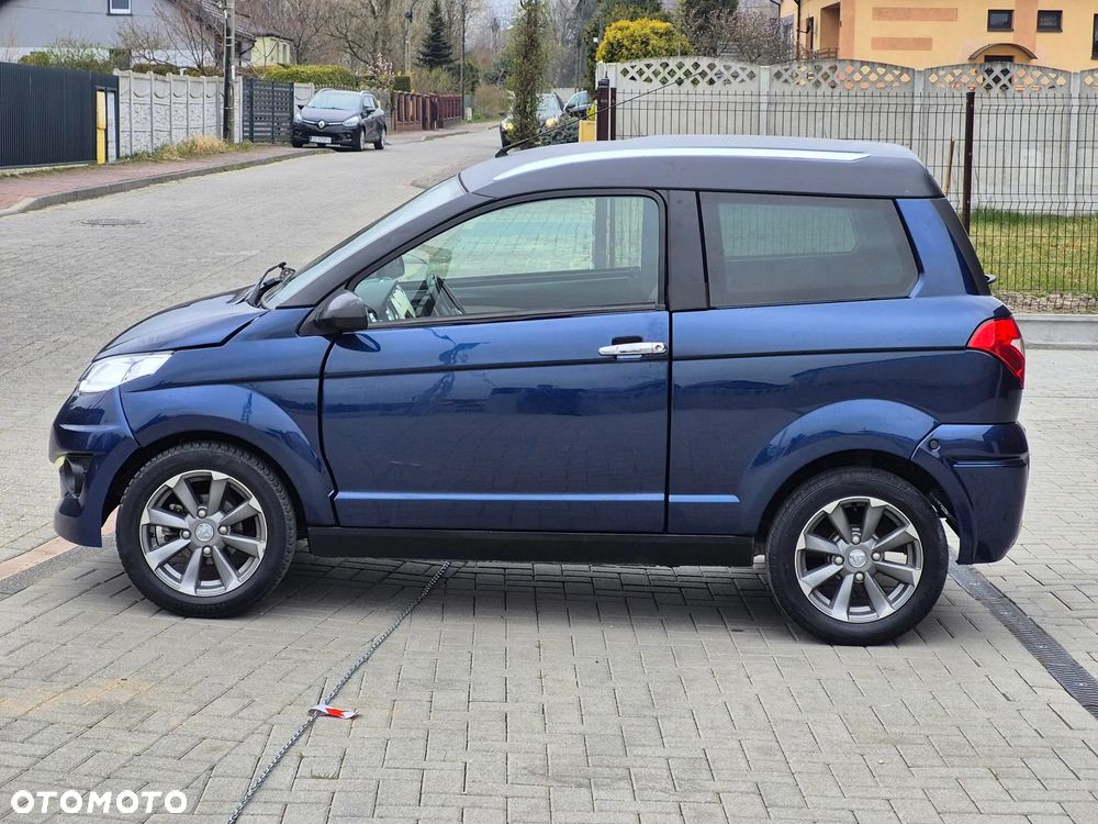 Aixam Crossover - 25