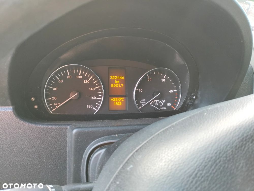 Mercedes-Benz Sprinter 906.213 WORKER - 4