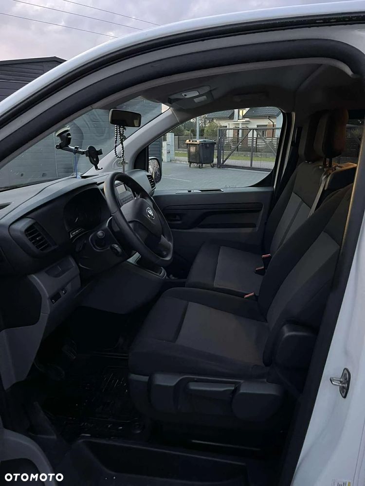 Toyota ProAce - 11