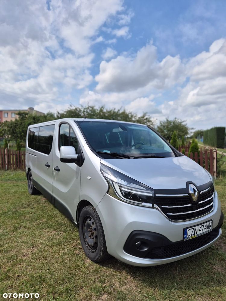 Renault Trafic Grand 2.0 dCi - 3