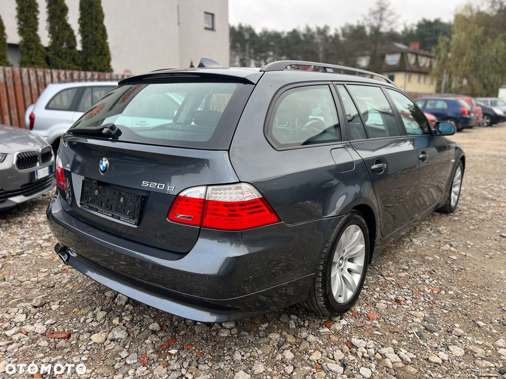 BMW Seria 5 520d - 10