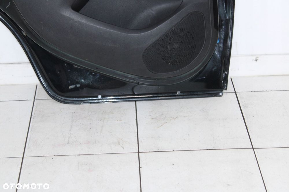 OPEL CORSA E 14R- DRZWI LEWE TYLNE LEWY TYŁ Z22C - 10