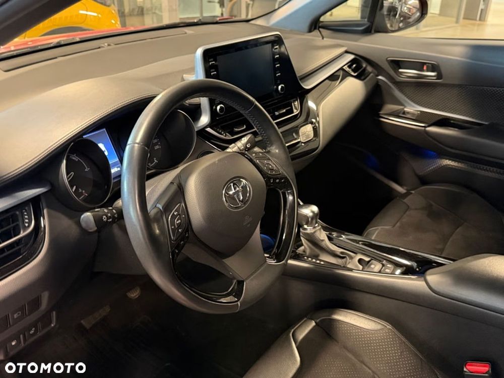 Toyota C-HR Lounge - 6