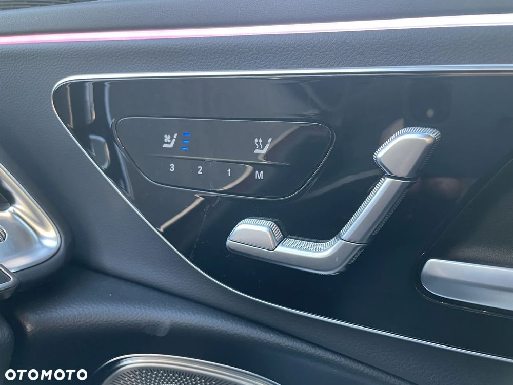 Mercedes-Benz Klasa E 220 d 9G-TRONIC - 17