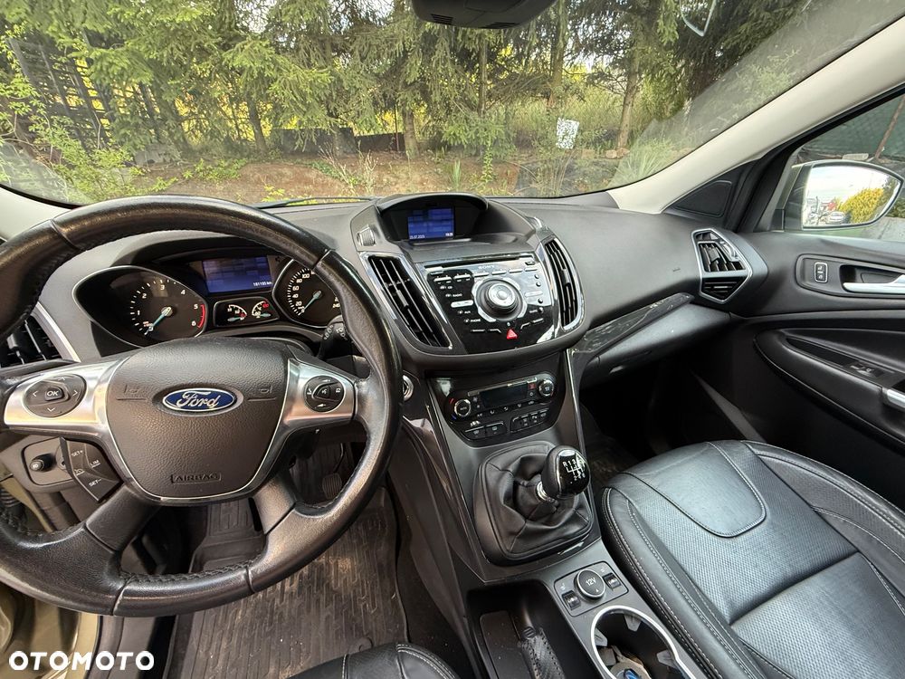 Ford Kuga 2.0 TDCi 4WD Titanium - 16