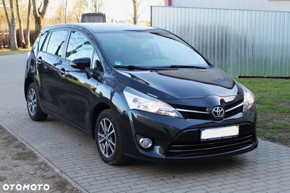 Toyota Verso 1.8 5-Sitzer Life - 3