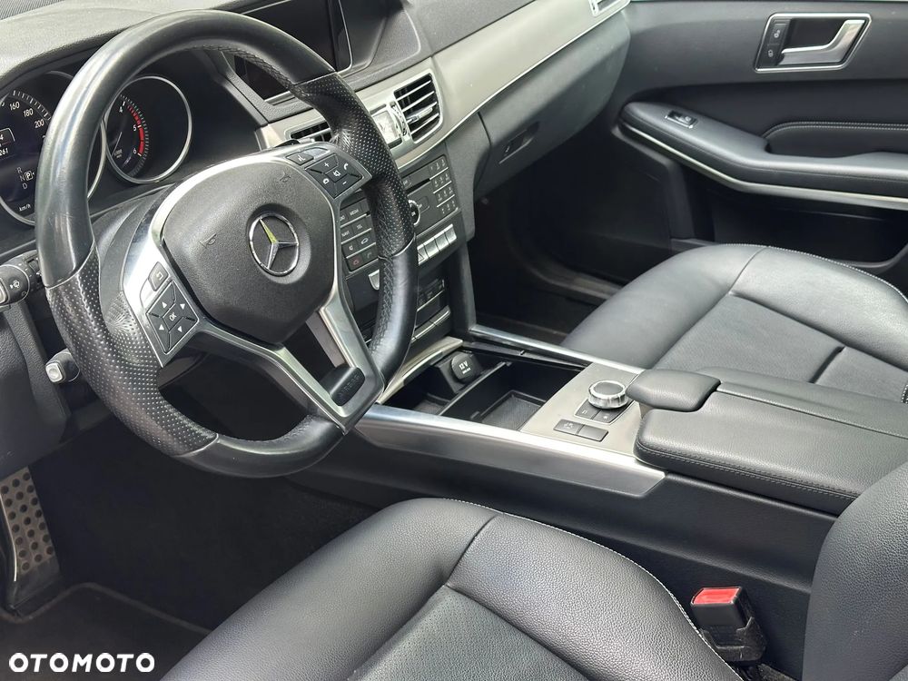 Mercedes-Benz Klasa E 250 BlueTEC 4-Matic Avantgarde - 11