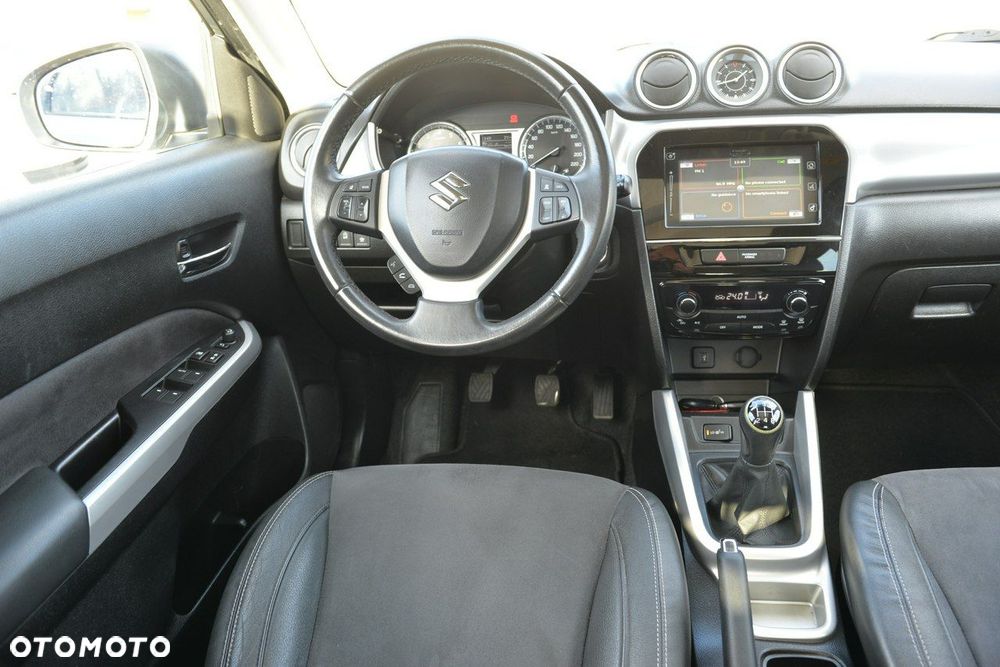 Suzuki Vitara 1.6 XLED 2WD - 13