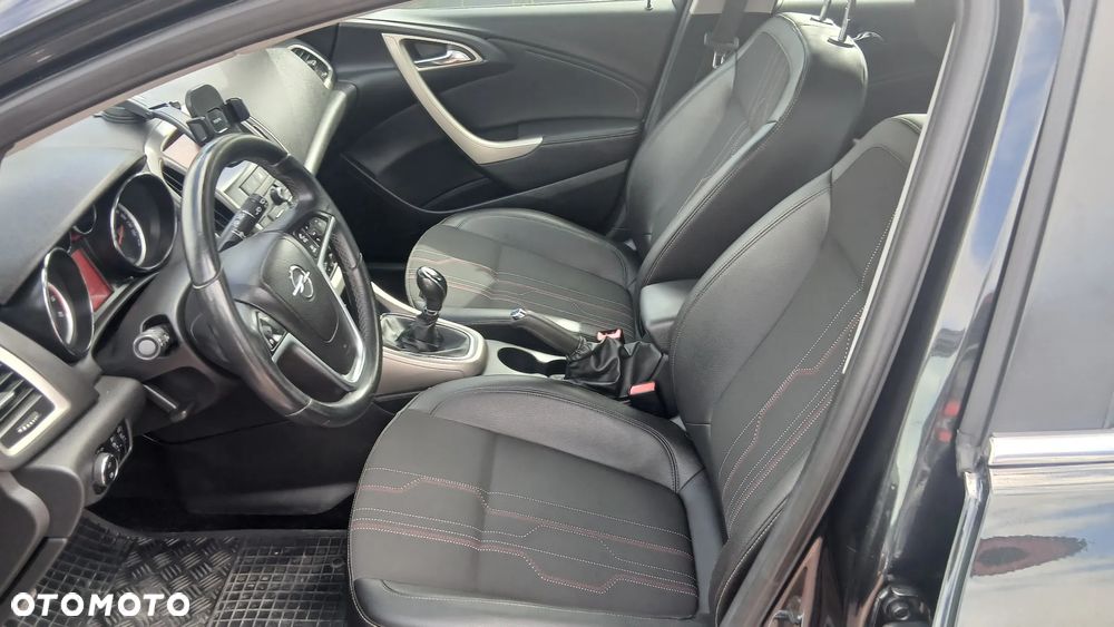 Opel Astra 1.4 EcoFLEX 150 Jahre - 10