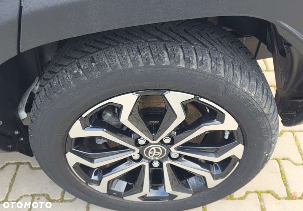 Toyota Yaris Cross - 34