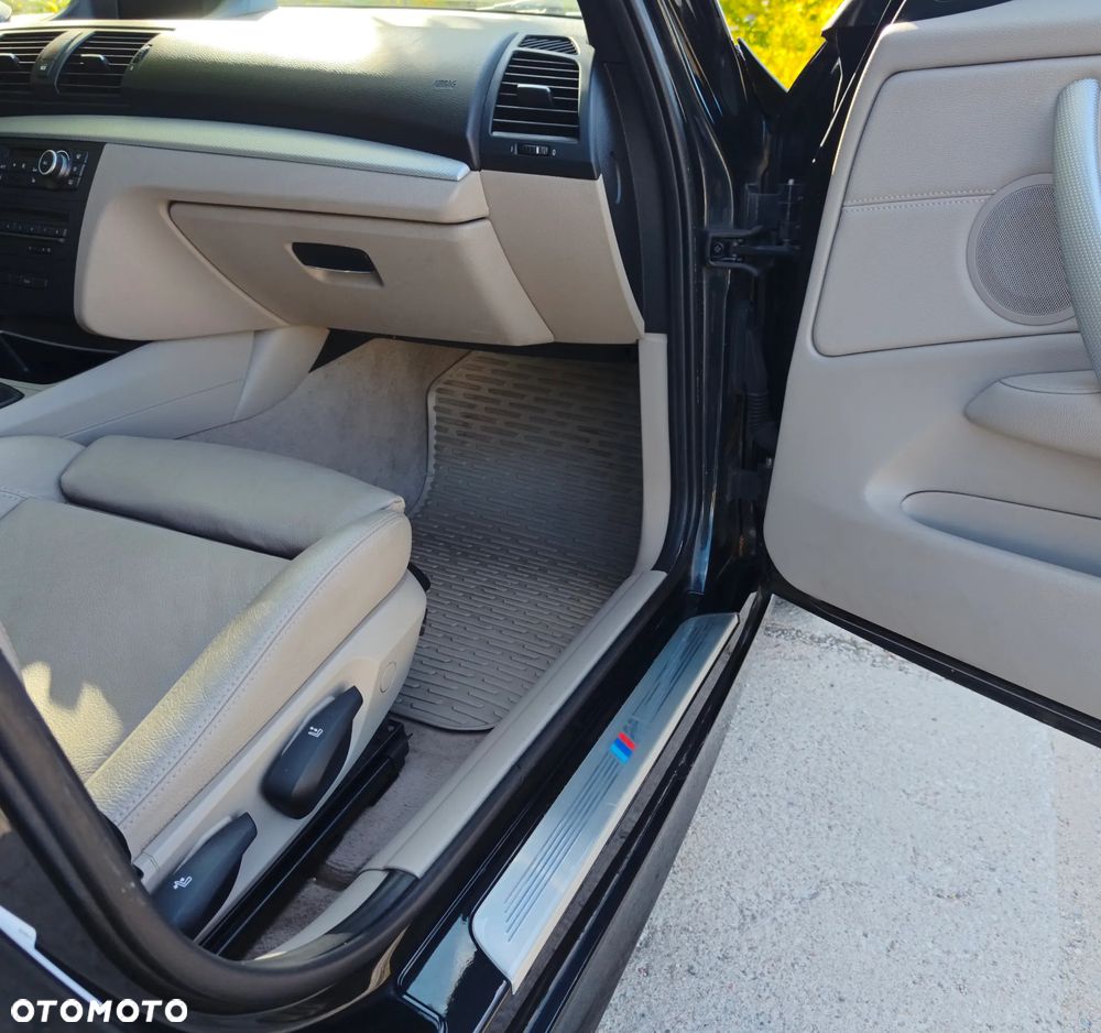 BMW Seria 1 118d DPF Edition Sport - 23
