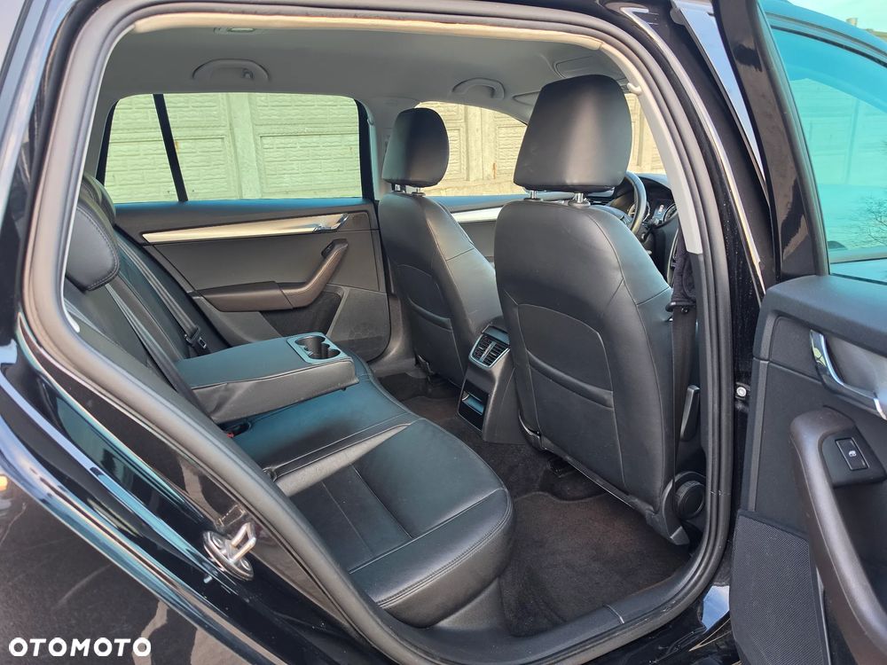 Skoda Octavia 1.5 TSI G-TEC DSG Ambition - 16