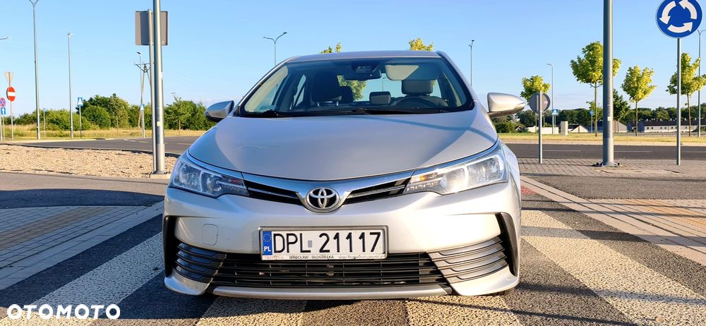 Toyota Corolla 1.4 D-4D Comfort - 9